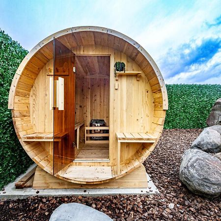 The Grey Straw House - Rangataua Holiday Home オハクネ エクステリア 写真