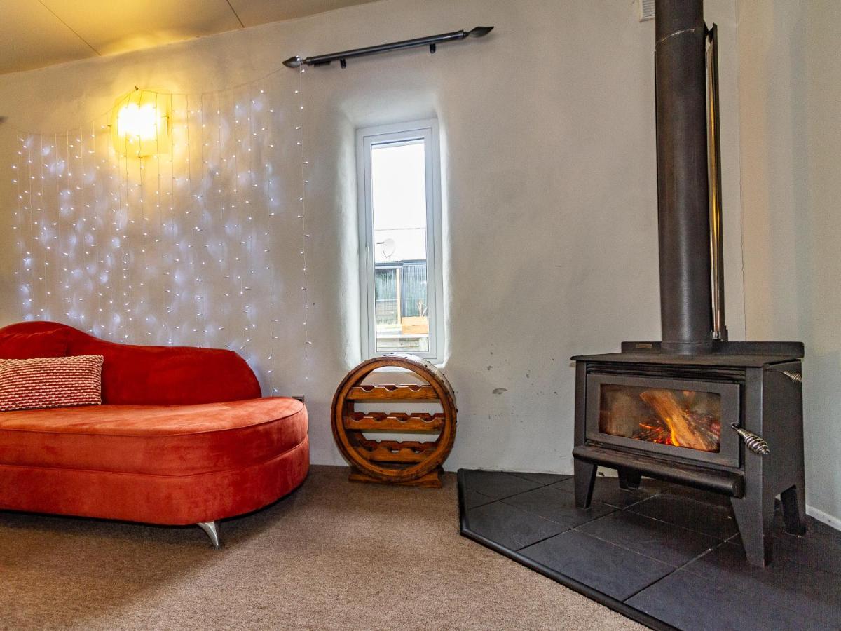 The Grey Straw House - Rangataua Holiday Home オハクネ エクステリア 写真